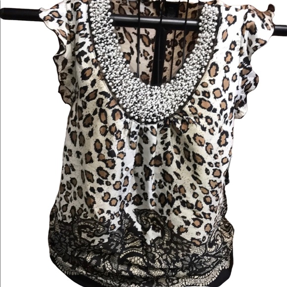 New Directions Pearl Neckline Blouse - Picture 1 of 3